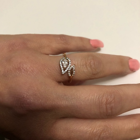 🎉SALE🎉Sz 8-9–18K gold and sapphire ring - Picture 5 of 6